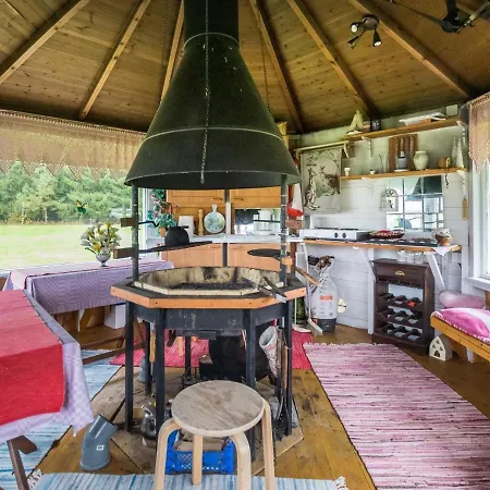 Holiday Home Hikihelmi بيت للعطل Oripaa